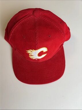 Vintage 80s 90s Calgary Flames NHL Snapback Red Hat Cap Corduroy Ted Fletcher